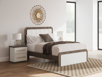 Cassel Furniture Outlet - Ashley Furniture - Kendanport Bedroom - Queen Upholstered Bed / White/Brown - PCB1108B7
