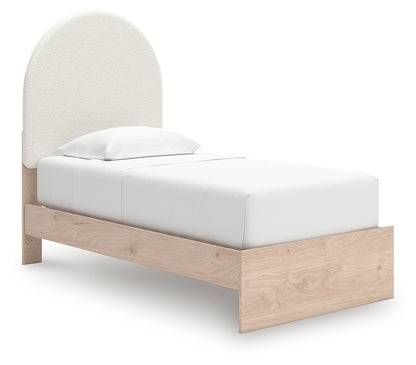 Arloster Bedroom