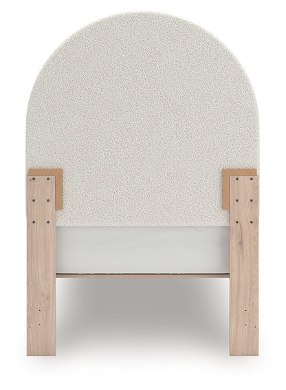 Arloster Bedroom