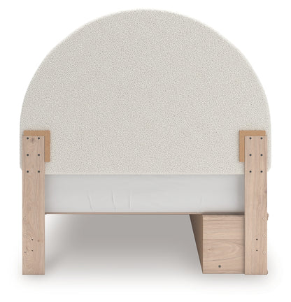 Arloster Bedroom