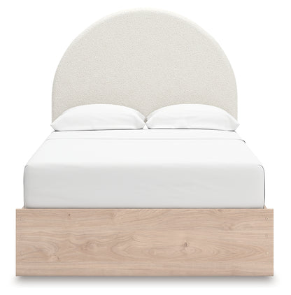 Arloster Bedroom