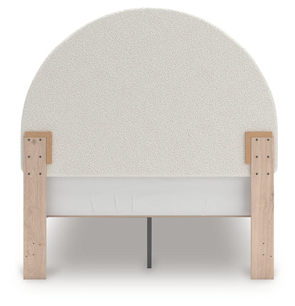 Arloster Bedroom