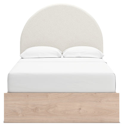 Arloster Bedroom