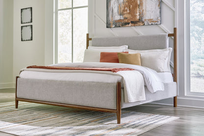 Cassel Furniture Outlet - Ashley Furniture - Lyncott Bedroom - King Upholstered Bed / Brown - B615B6