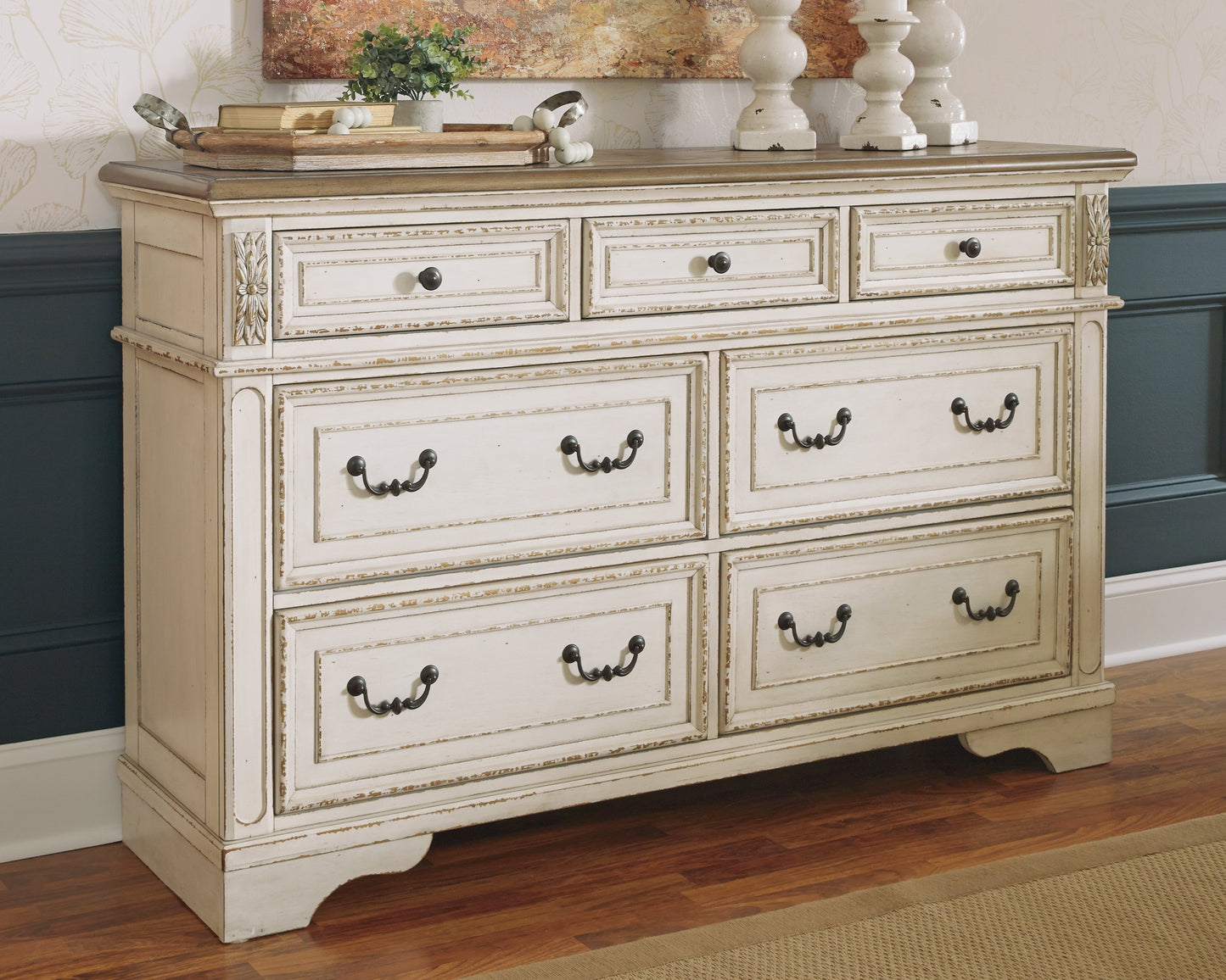 Cassel Furniture Outlet - Ashley Furniture - Realyn Bedroom - Dresser / Two-tone - B743-31