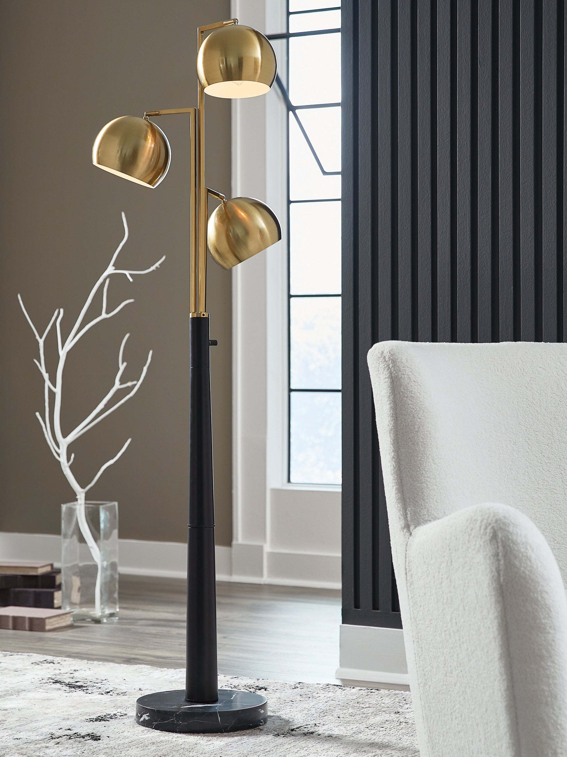 Cassel Furniture Outlet - Ashley Furniture - Sorcha Lighting - Metal Floor Lamp (1/CN) - L206111