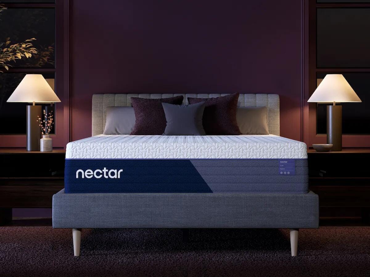 Cassel Furniture Outlet - Ashley Furniture - Nectar Luxe Hybrid Mattresses - Full / White - M14221