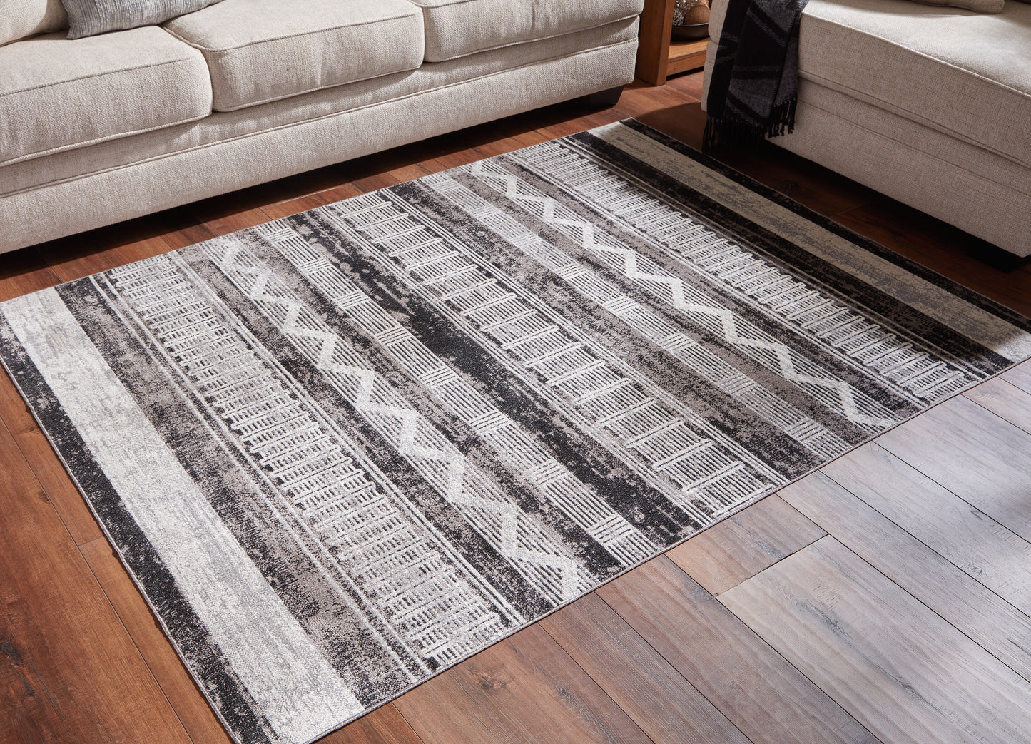 Cassel Furniture Outlet - Ashley Furniture - Henchester Rug - 8' x 10' Washable Rug / Multi - R405991