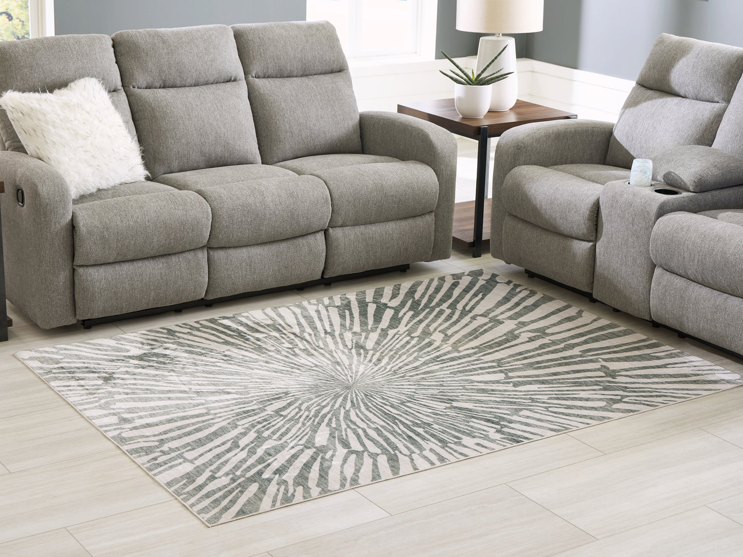 Cassel Furniture Outlet - Ashley Furniture - Verland Rug - Washable 5' x 7' Area Rug / Gray/White - R407432