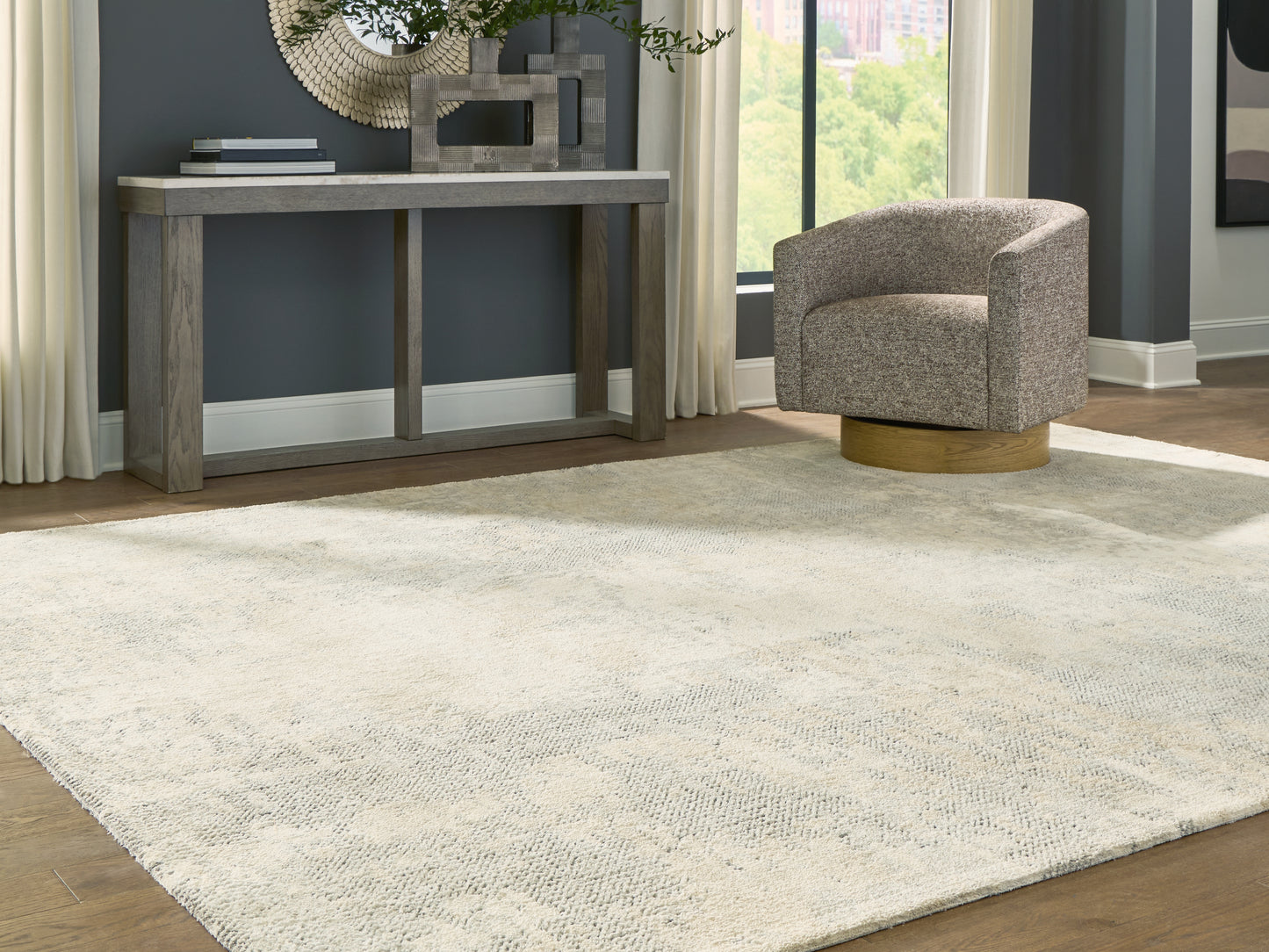Cassel Furniture Outlet - Ashley Furniture - Raif Rug - Extra Large Rug / Gray/White/Cream - R408080