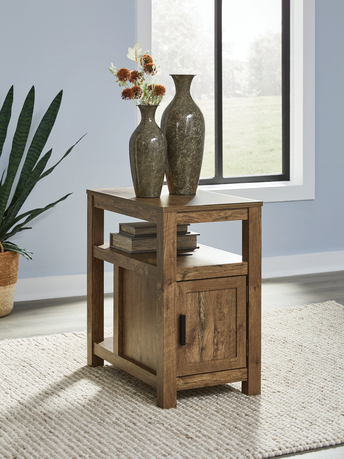 Cassel Furniture Outlet - Ashley Furniture - Fendenmore Chairside End Table - Chair Side End Table / Brown - T190-117