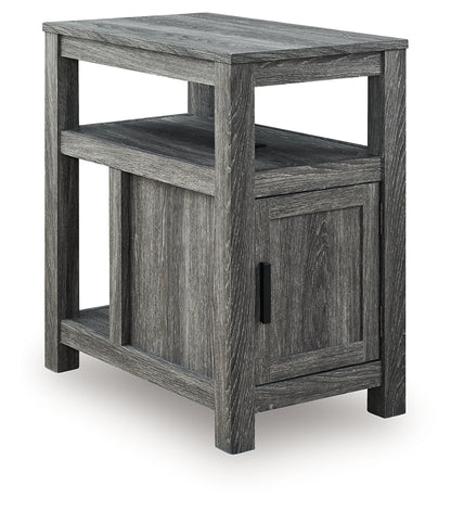 Fendenmore Chairside End Table