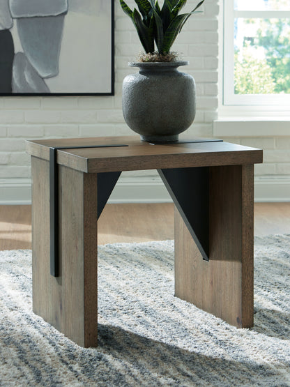 Cassel Furniture Outlet - Ashley Furniture - Kandinew End Table - Square End Table - T554-2