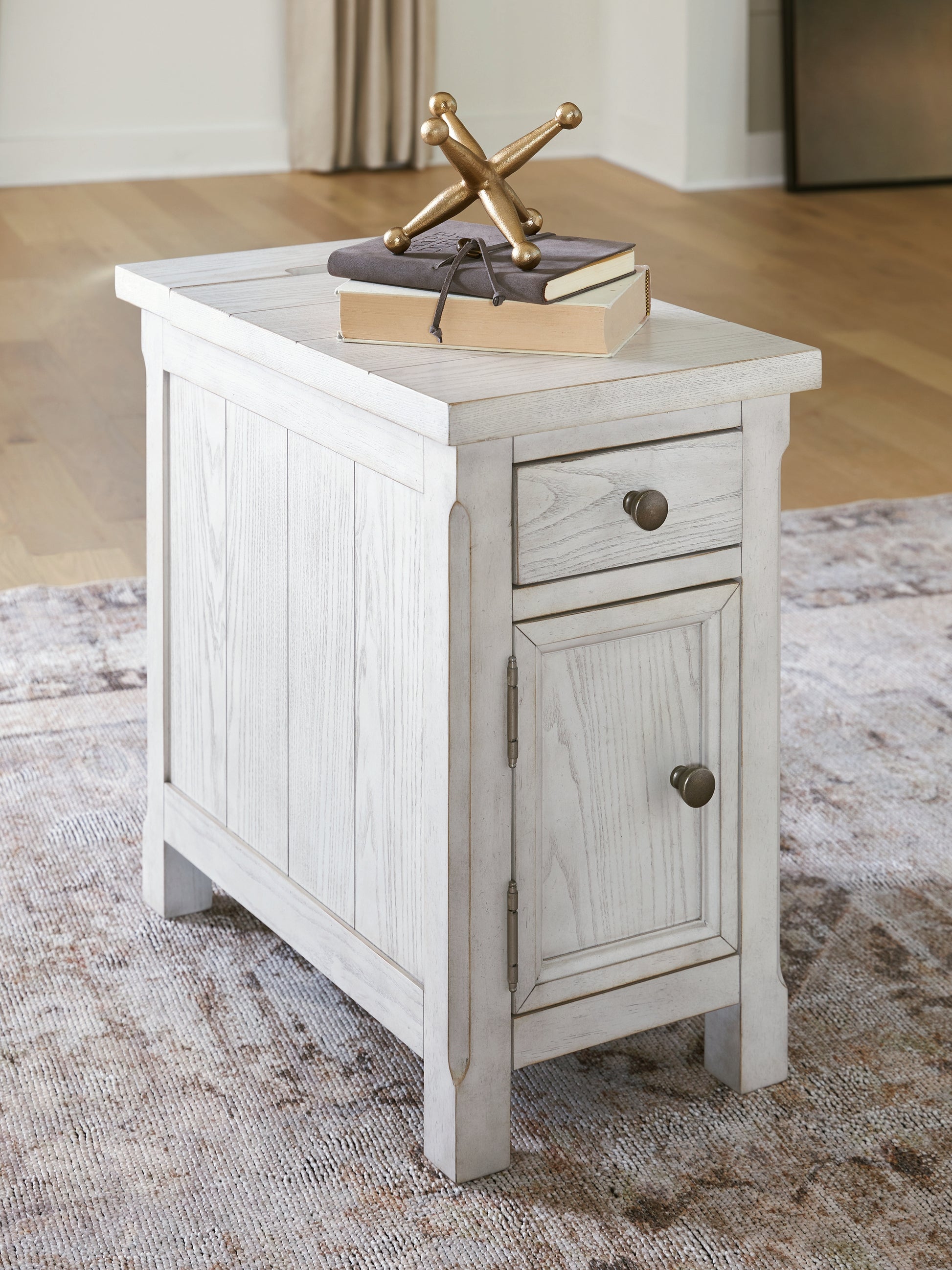 Cassel Furniture Outlet - Ashley Furniture - Robbinsdale Chairside End Table - Chair Side End Table - T729-7