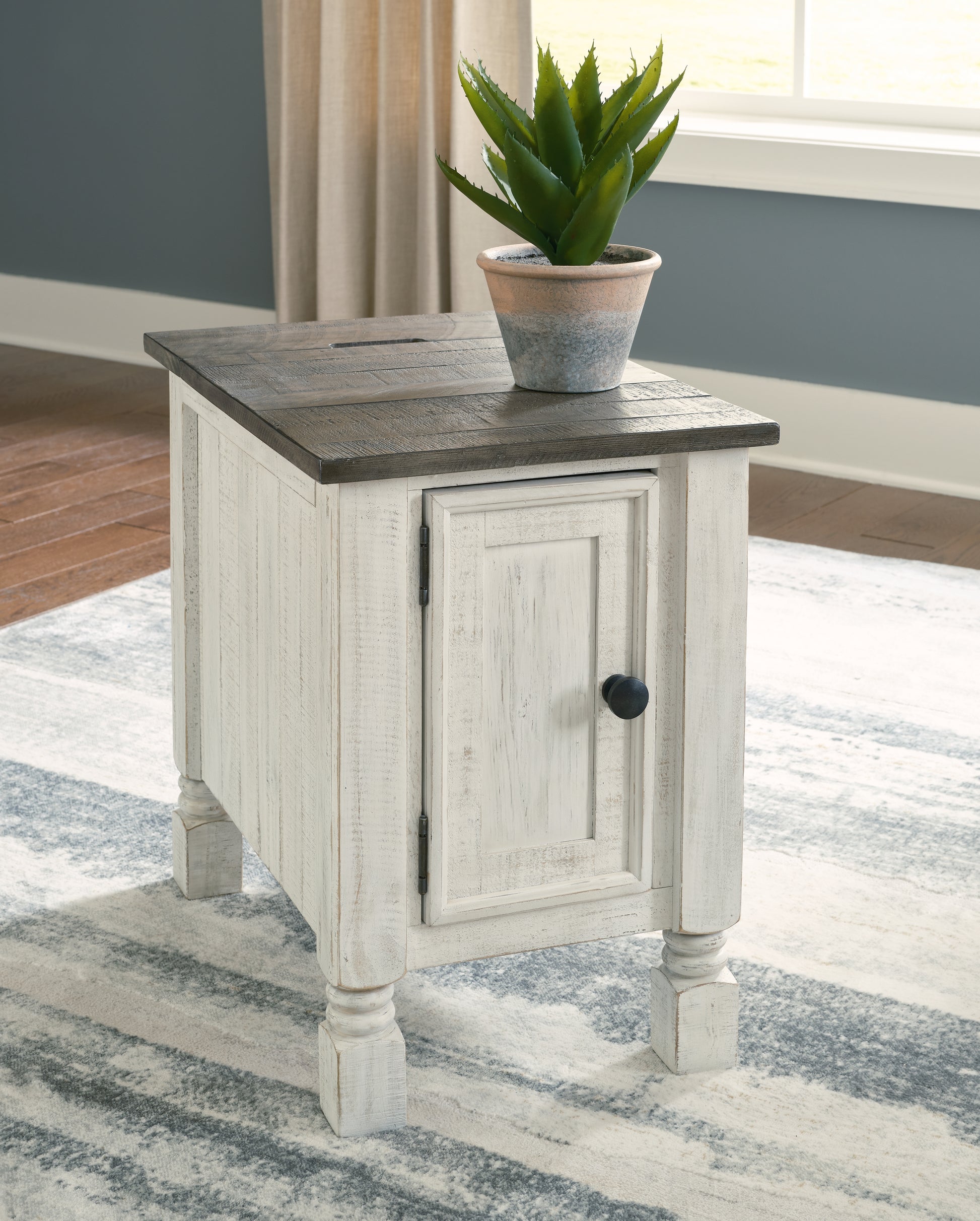 Cassel Furniture Outlet - Ashley Furniture - Havalance Chairside End Table - Chair Side End Table / White/Gray - T994-7